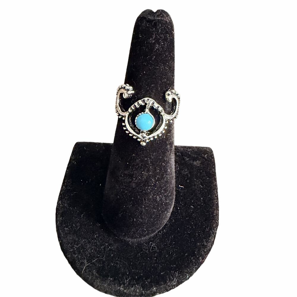 Faux Turquoise Stone Boho Silver Tone Ram Horn Ring - Size 6.25